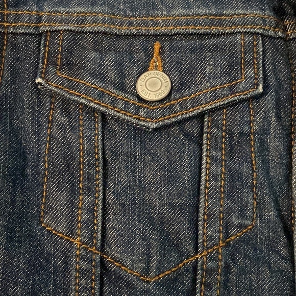 GAP Unisex Sherpa-Collar Cozy-Lined Jean Jacket Size Large 10-11 Years - Picture 9 of 10